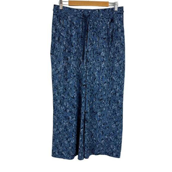 Athleta Avenue Printed Wide Leg Crop Navy Blue Pant Size 10 Style 980443 - Picture 2 of 16